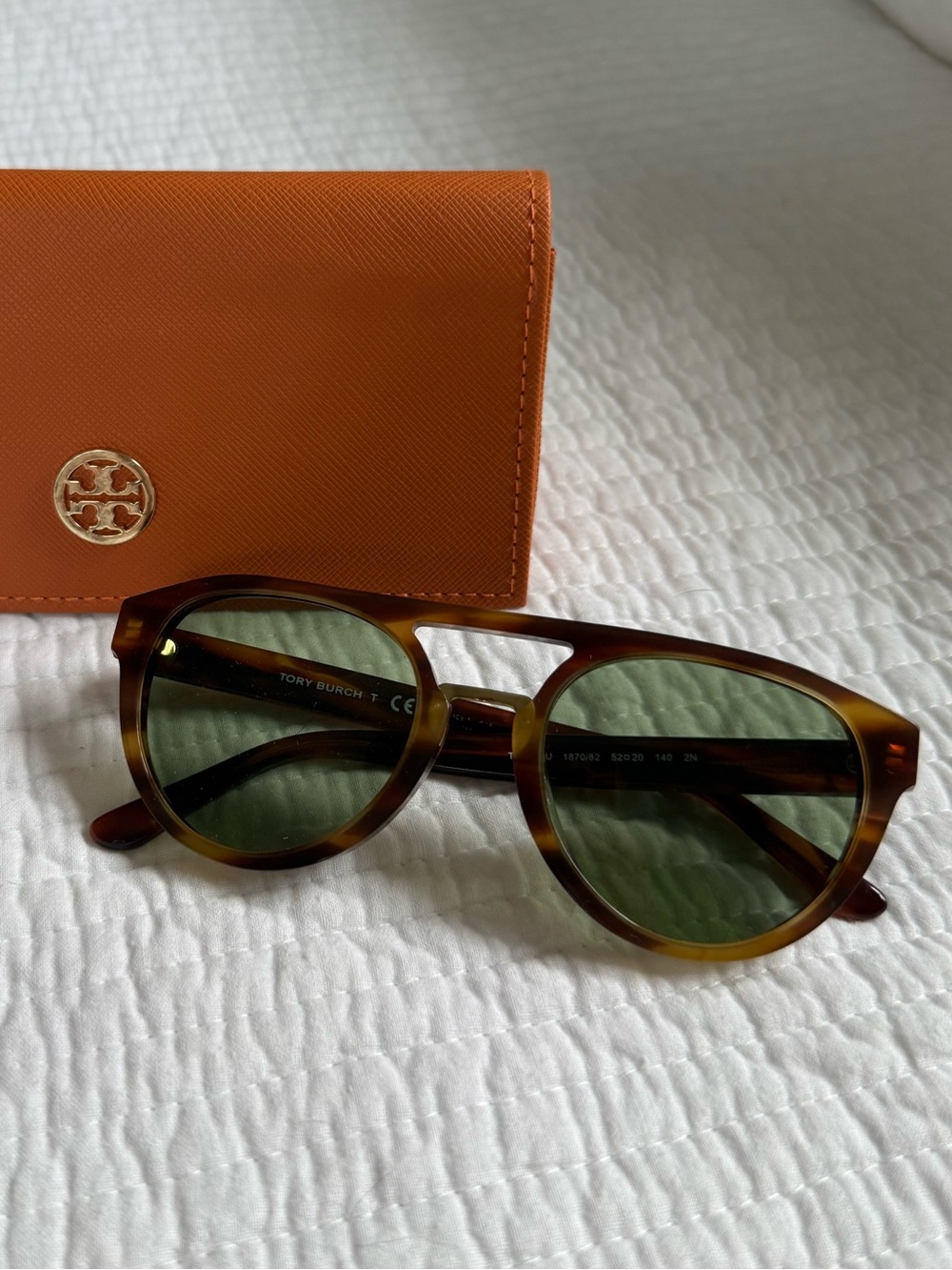 Tory Burch Brown Tortoiseshell Sunglasses with Green Lenses and Orange Case